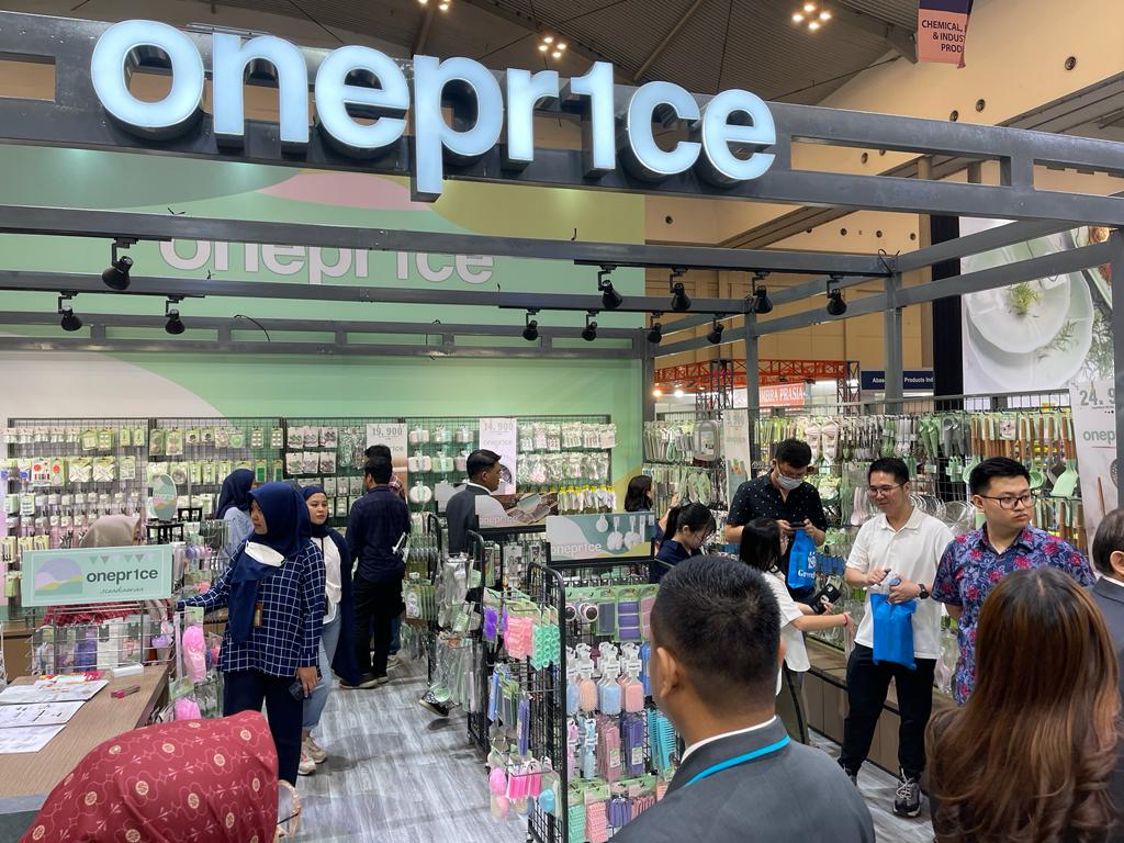 Target Penjualan Direvisi Seiring